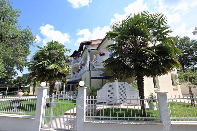 Villa Mala Frühstückspension 3*