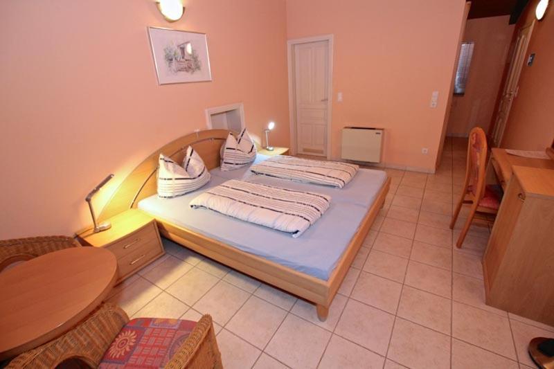 Villa Mala 3*