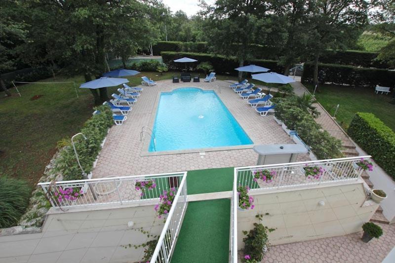 Villa Mala Frühstückspension 3*