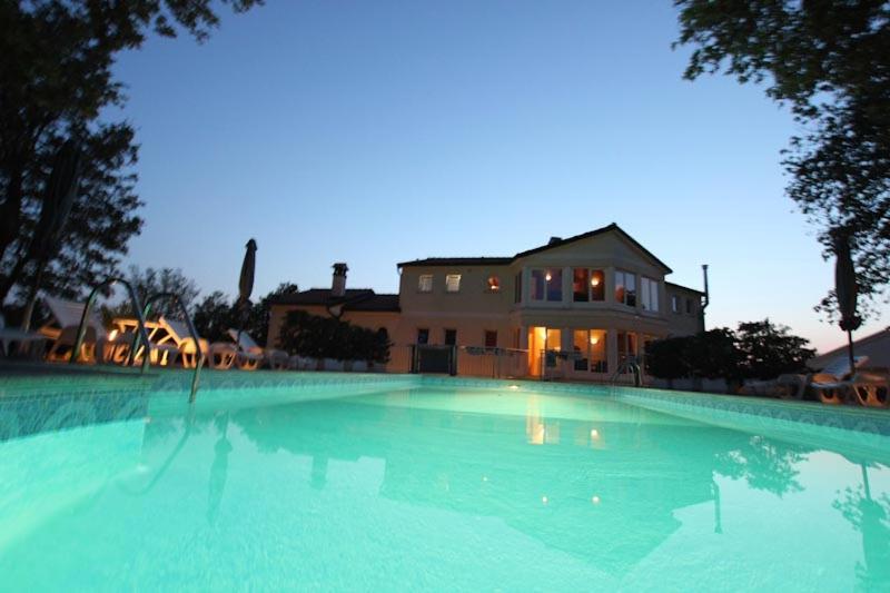 Villa Mala