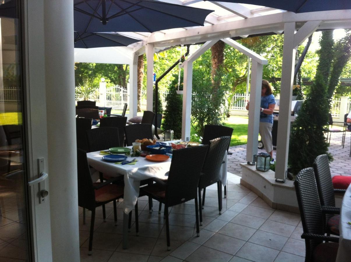 Villa Mala Bed & Breakfast 3*