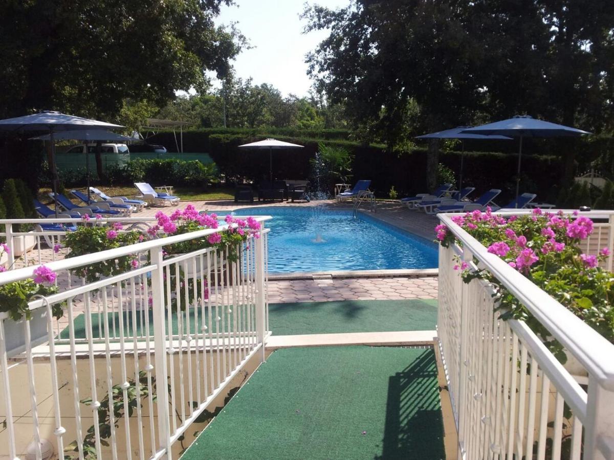 Villa Mala Bed & Breakfast