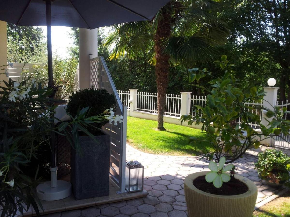 Villa Mala 3*
